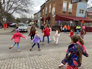 Kids dancing during flash mob during 2022 Hearts Afire Weekend